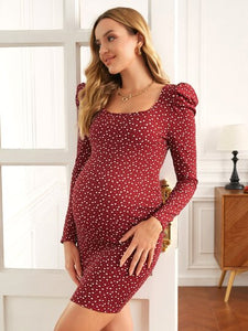 Maternity Heart Print Ruffle Trim Bodycon Dress